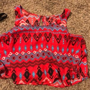 Crop top